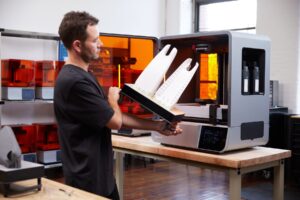 Formlabs Form 4L Großformat-3D-Drucker für präzise industrielle Anwendungen