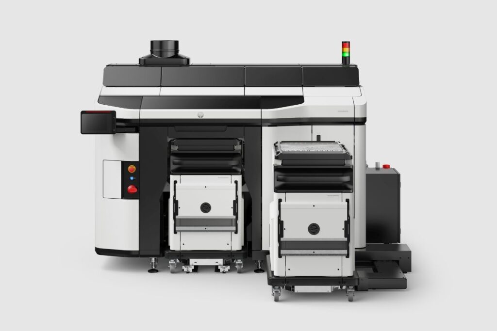HP Jet Fusion 3D Automation Accessory HP Jet Fusion 3D Automation Accessory: Ihre Lösung für Automatisierung in der Additiven Fertigung
